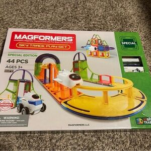 Sky Track Play Set - Special Edition